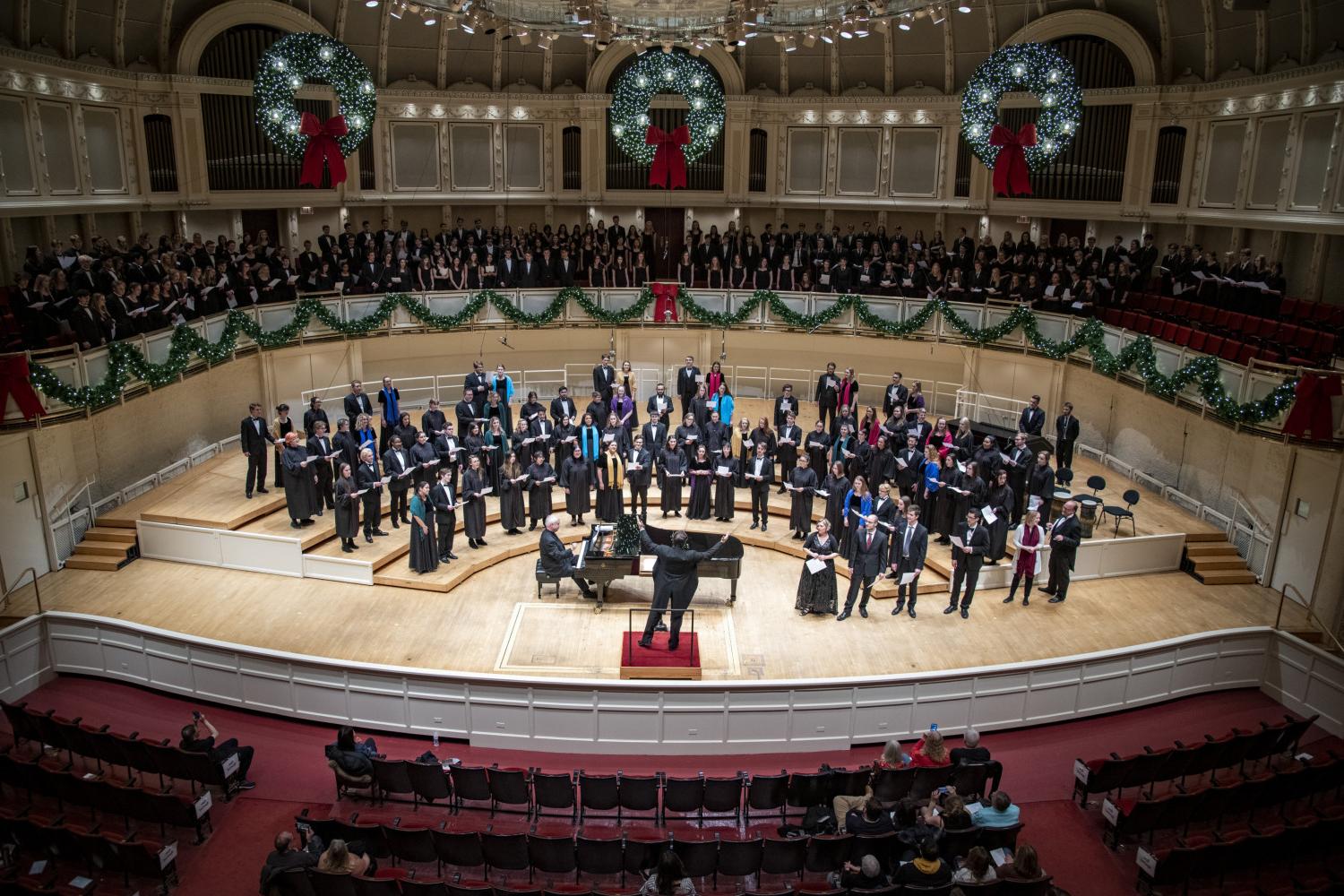 <a href='http://gmie6.greatsellmall.com'>全球十大赌钱排行app</a>合唱团在芝加哥交响音乐厅演出.